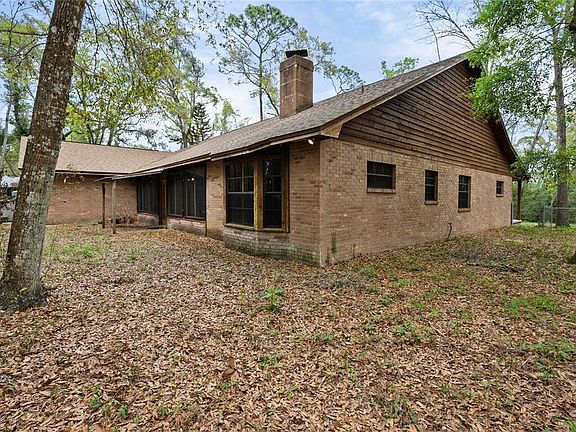 5th image of 17055 Sweetwater Rd