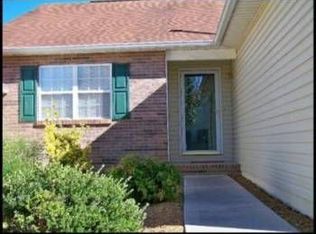 163 Executive Meadows Dr, Lenoir City, TN 37771