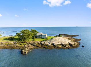 1 Clam Is, Branford, CT 06405