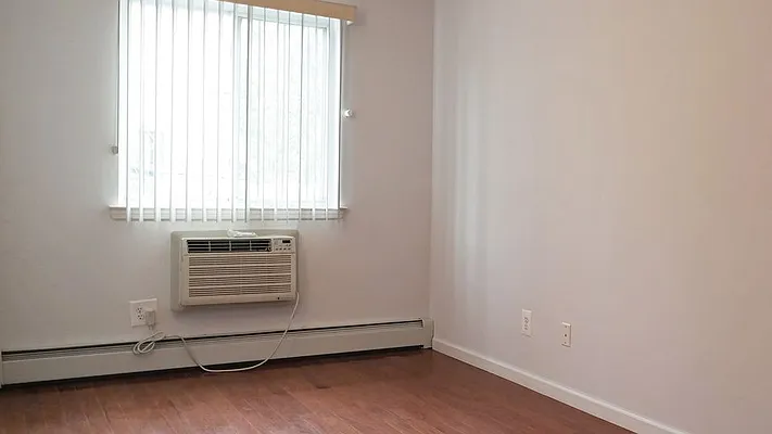 Rented by Nooklyn NYC LLC | media 56