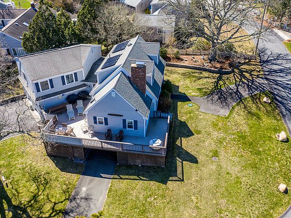 2nd image of 54 Little Cove Cir