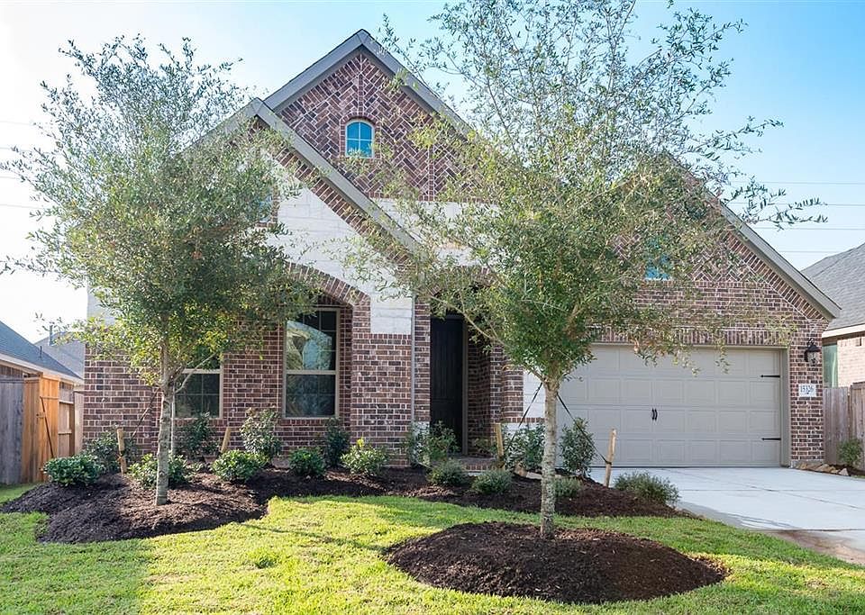 1st image of 15326 Ashbrook Dove Ln