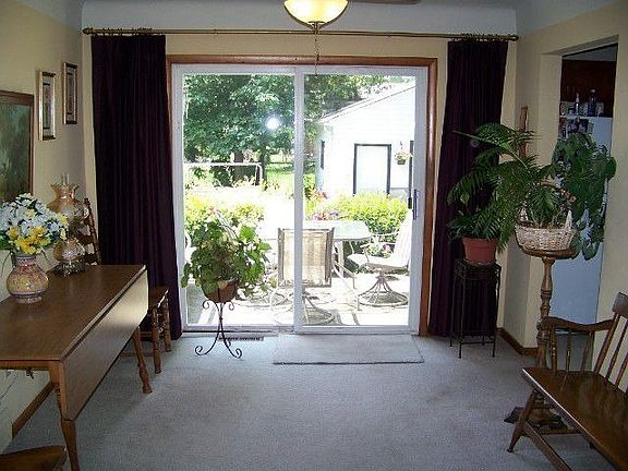 3rd image of 7282 Grant Blvd