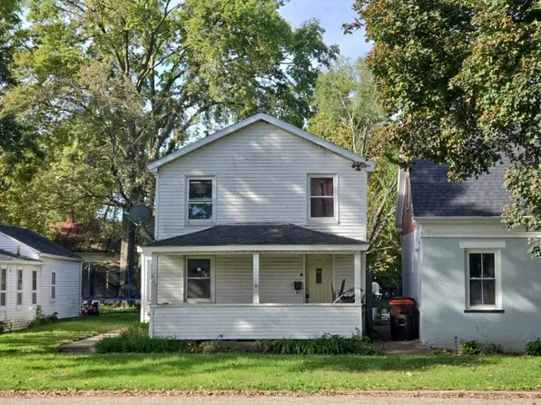 509 Main St, Henry, IL 61537