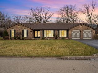 2900 Dartmouth Ln, Olympia Fields, IL 60461