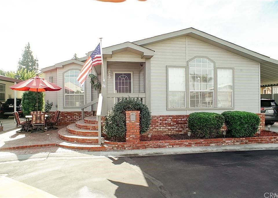 1st image of 19127 Pioneer Blvd Spc 88