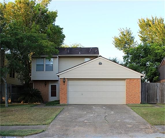 1st image of 3614 Palm Grove Dr