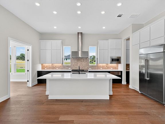 7th image of this home