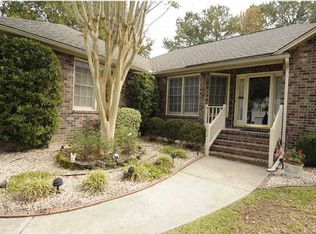 102 Laird Ct, Summerville, SC 29483