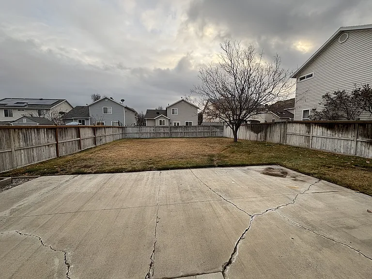 4102 E Smith Ranch Rd — Photo 26