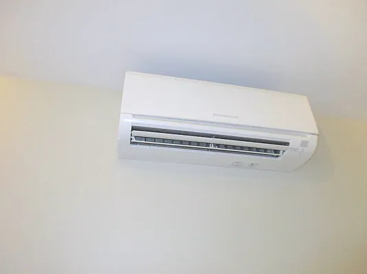 Rented by Uptown Flats LLC | media 78