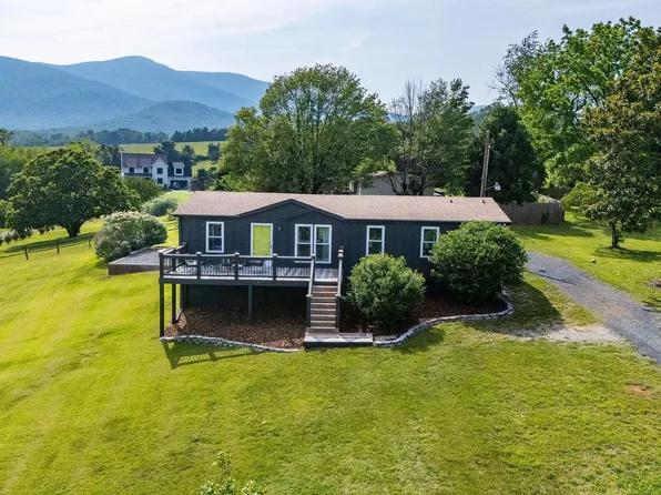 7825 Rockfish Valley Hwy, Afton, VA 22920