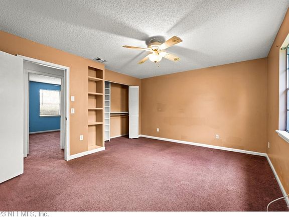 4th image of 10751 APPALOOSA Drive
