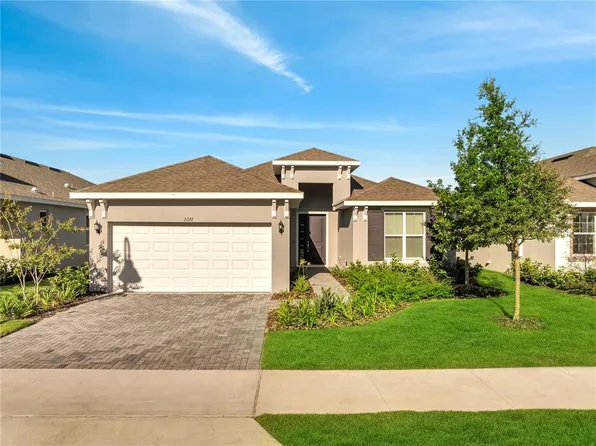 2272 Sirena Ln, Mount Dora, FL 32757
