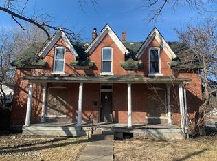 215 E 2nd St, Fulton, MO 65251