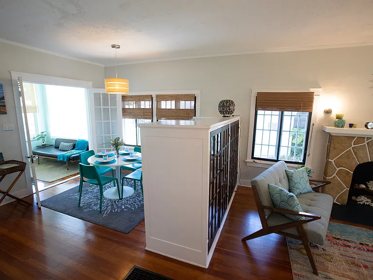 313 Daytona Ave — Photo 8