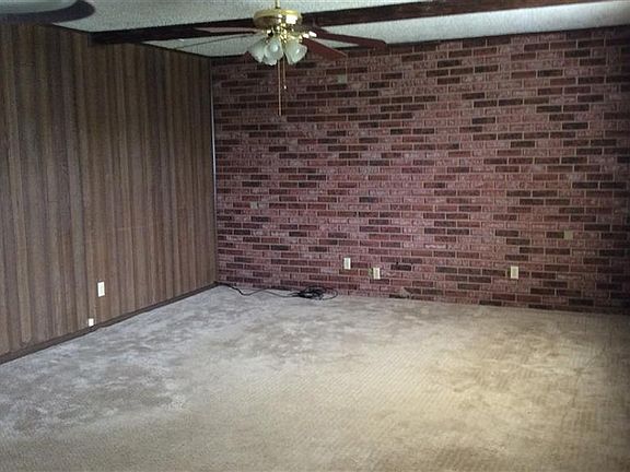 2nd image of 507 Holly St