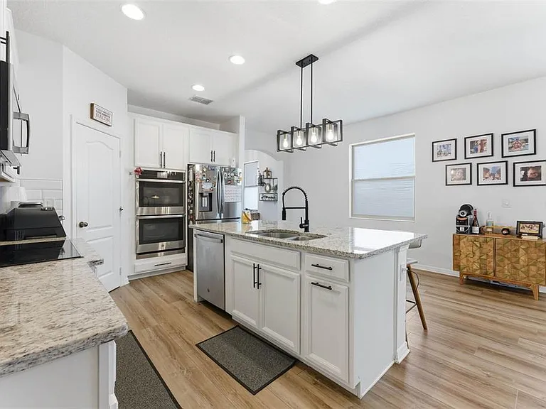 1840 Napoli Dr — Photo 16