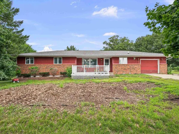 7640 Felton Rd, Prophetstown, IL 61277