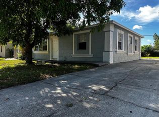 559 Dogwood Rd, West Palm Beach, FL 33409