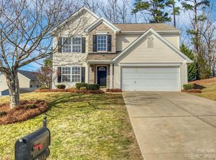 5814 Firethorne Ln, Concord, NC 28025