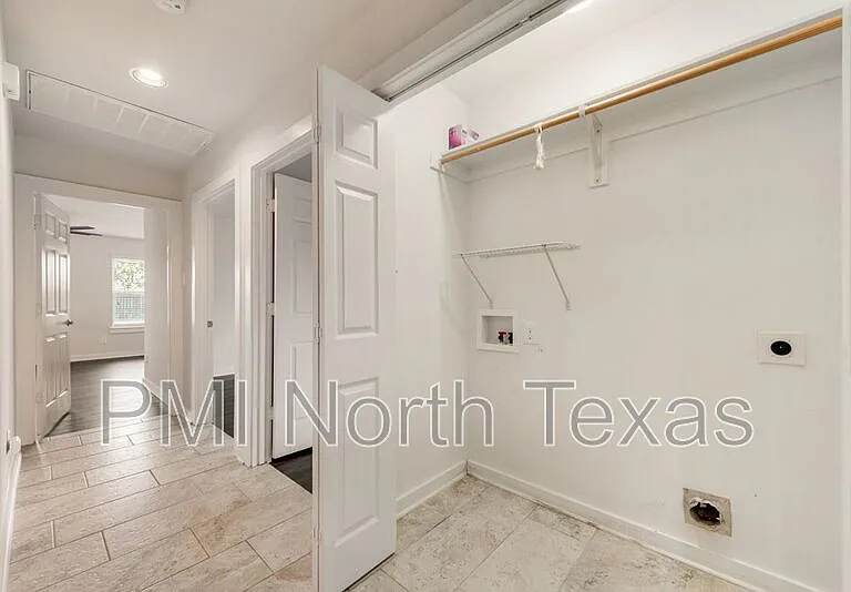 616 N 6th St — Photo 12