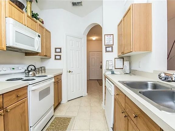 4th image of 2300 Silver Palm Dr APT 305