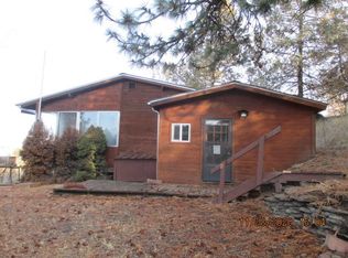 2709 Lakeshore Dr, Klamath Falls, OR 97601