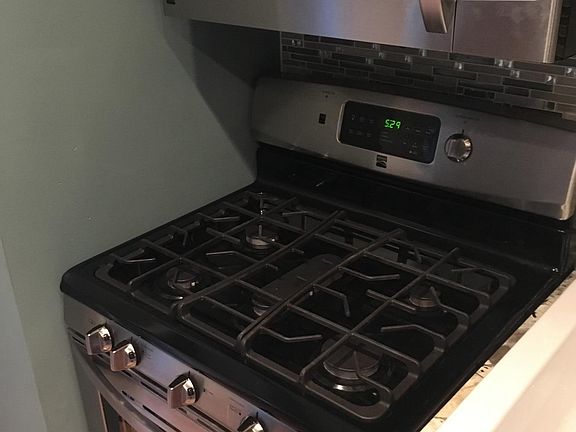 gas stove