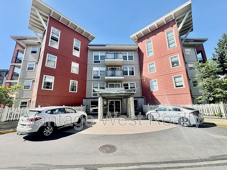 555 Yates Rd #410 — Photo 41