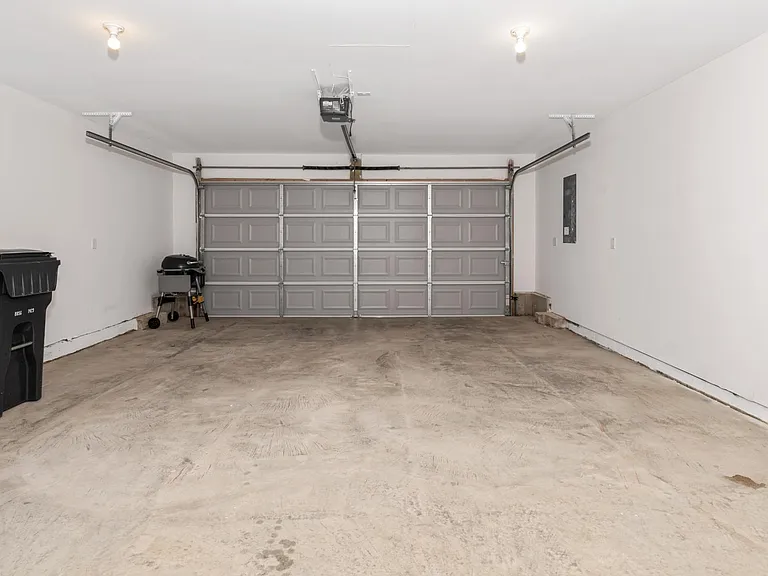 Virtue Rd — Photo 4