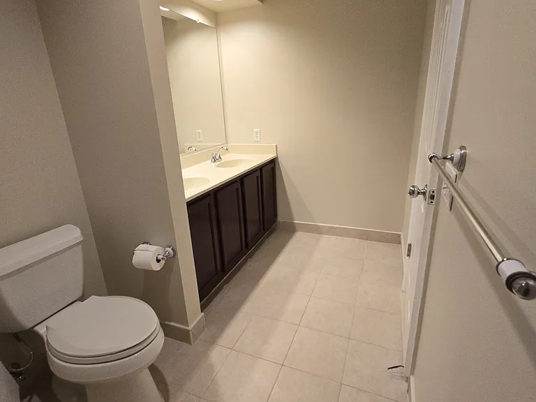 7116 Gresham Ct E — Photo 22