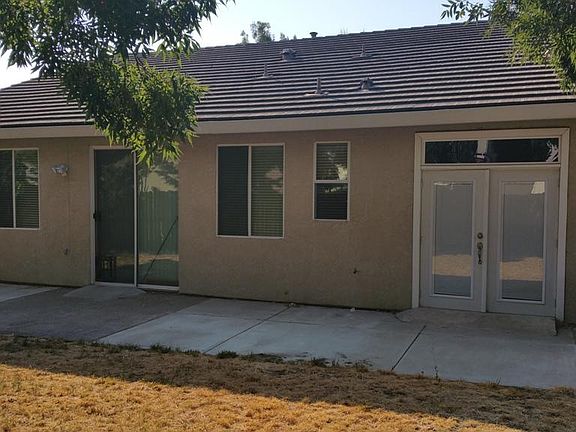 2nd image of 2546 Napoli Ct