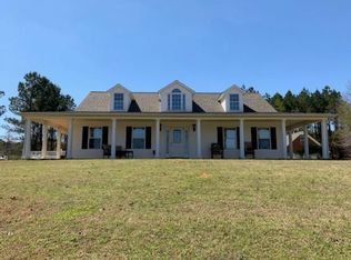 1329 New Temple Rd, Golden, MS 38847