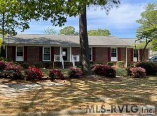 100 Appleton Dr, Roanoke Rapids, NC 27870