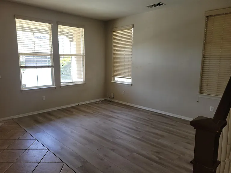 40362 Logan Ct — Photo 7