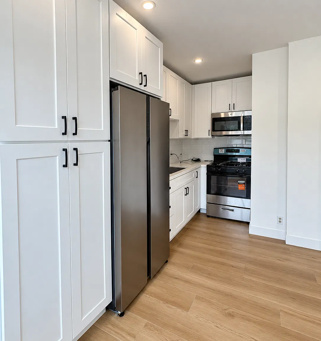 1445 El Camino Real — Photo 4
