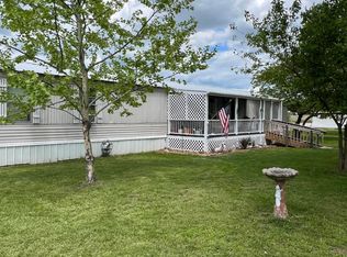 4623 S Gardner Ln, Bolivar, MO 65613