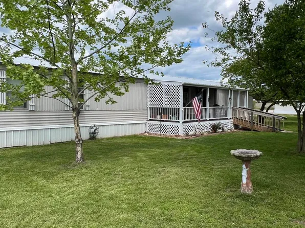 4623 S Gardner Lane, Bolivar, MO 65613