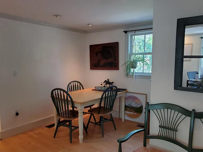 210 Erie St #1 — Photo 6