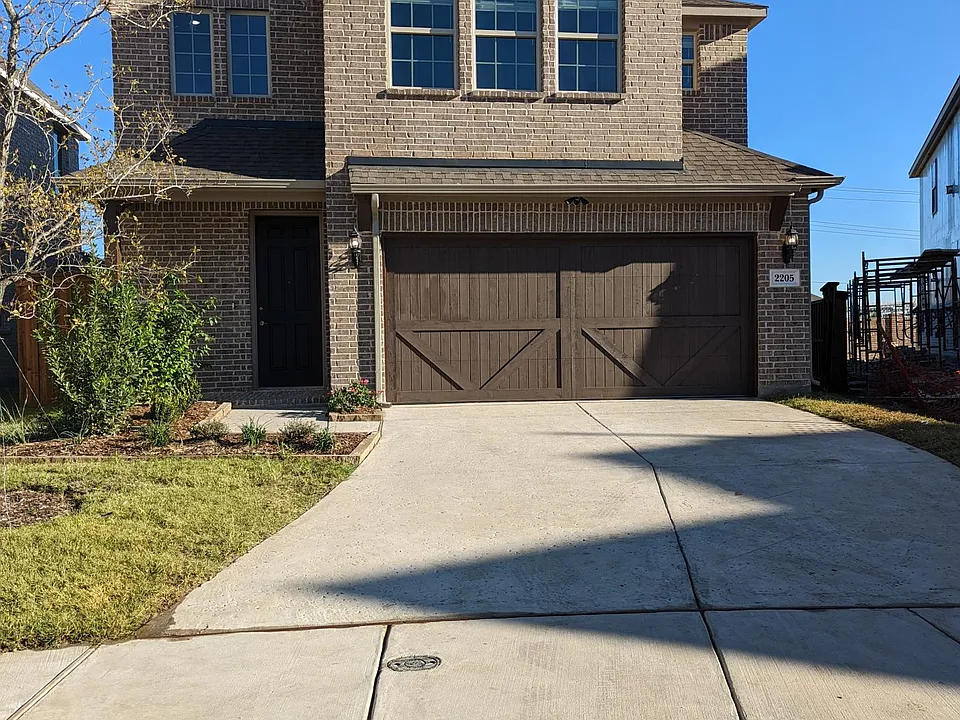 2205 Peters Colony Dr