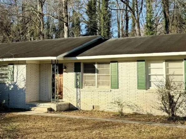10747 Thrasher Rd, Jonesboro, GA 30238