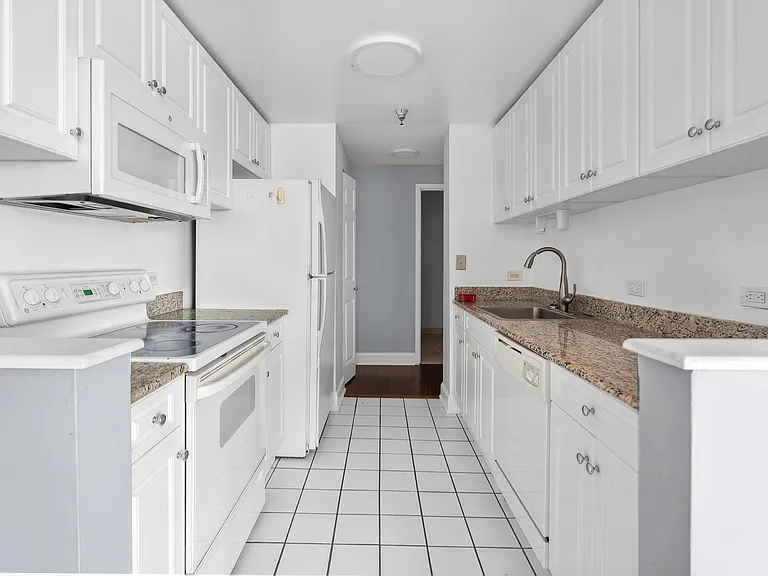 100 Old Palisade Rd #2909 — Photo 9