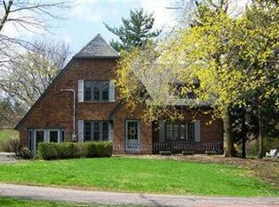 825 S Court St, Medina, OH