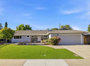 1724 Peachtree Ct, Mountain View, CA 94040