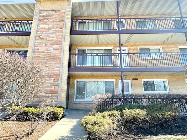 4935 N Harlem Ave #2, Chicago, IL 60656