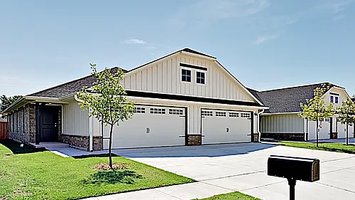 4920 Avion Ct Photo 1
