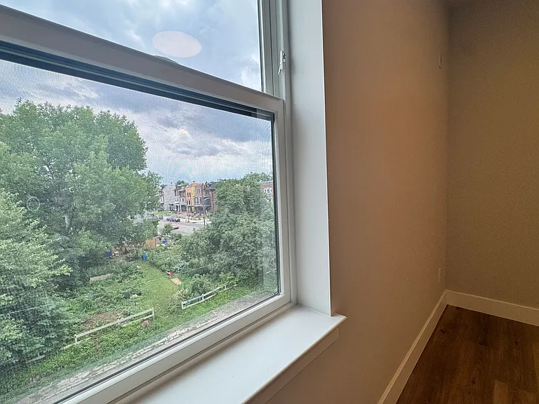5222-24 Chester Ave #15 — Photo 42