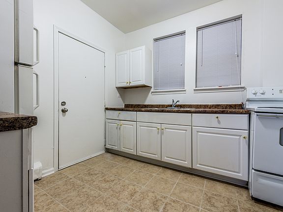 5th image of 5040 W Quincy St #3S