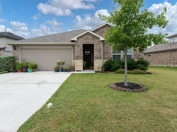 1444 Acorn Wood, Seguin, TX 78155